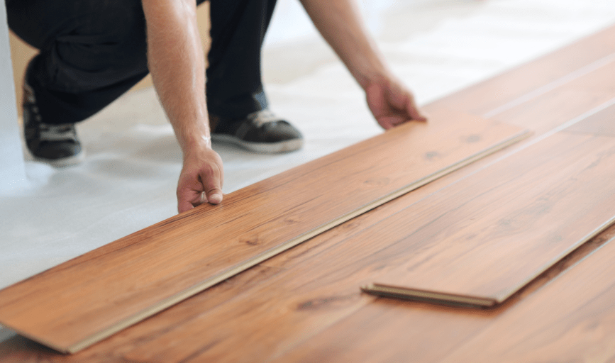 LAMINATE FLOORING
